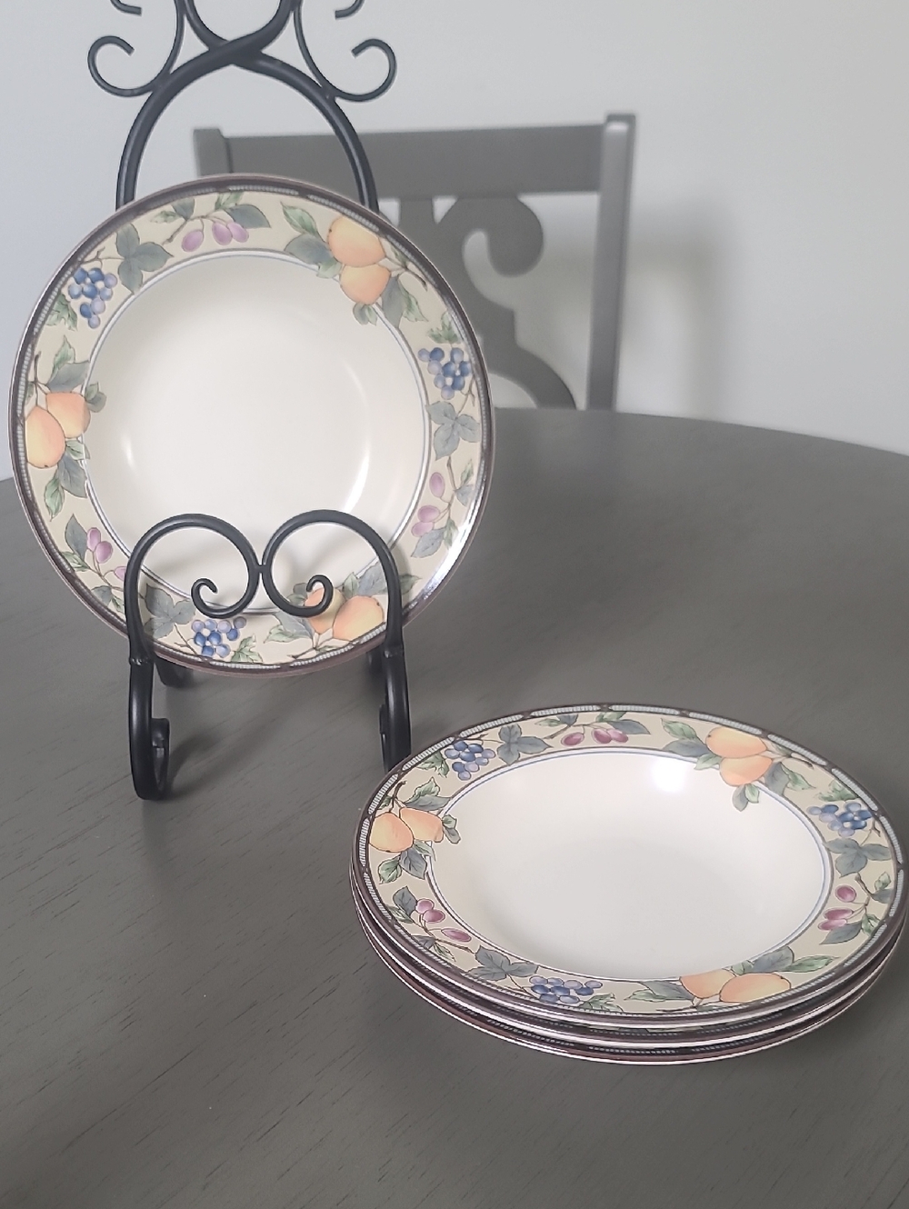 Mikasa Intaglio CAC29 Garden Harvest Set Of 4 Bowls